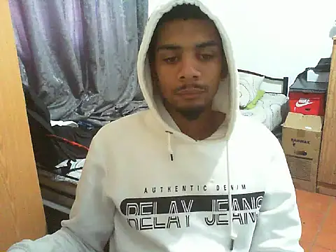 29YOURZ 28  online show from October 7, 8:51 am