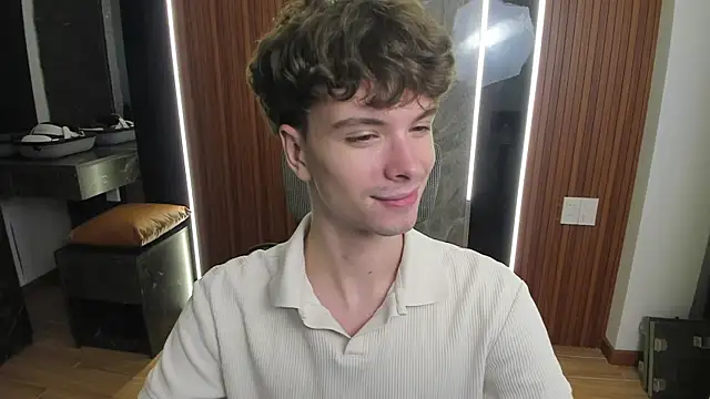 calvin love you online show from May 20, 3:18 pm