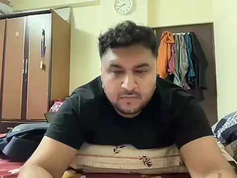 Snapshot of gauravgay93 chatting on January 23, 3:11 pm gauravgay93 online show from January 23, 3:11 pm