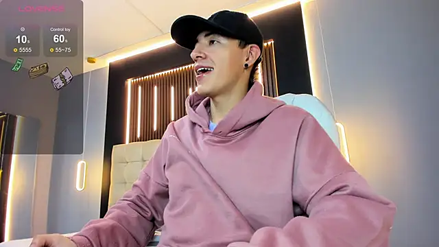 Lobo 17  online show from April 8, 3:40 am