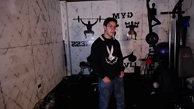 Andy Joy  online show from October 24, 11:45 am