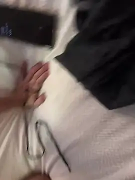 INboy95 online show from December 6, 5:20 am