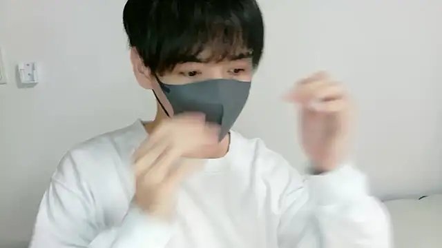 itsme LEON online show from March 25, 1:04 pm