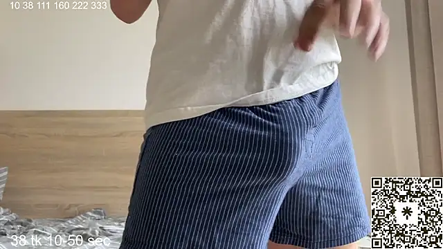 curlyboyy  online show from June 10, 12:18 pm