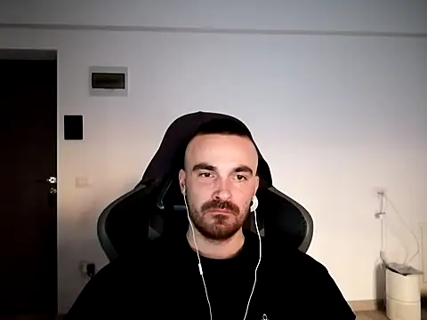 mu5clemania2 online show from December 18, 12:51 pm