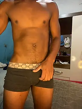 Leosilvaj1 online show from July 16, 3:35 am