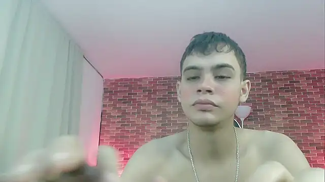 zacariasss  online show from September 19, 5:08 am