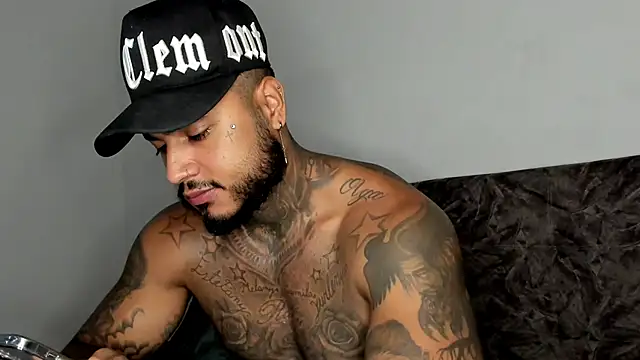 Exotic tatto27121 online show from September 11, 4:22 am