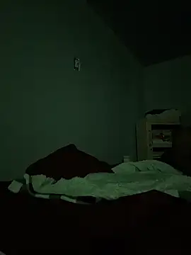 SluttyLyfe4L online show from April 12, 11:33 am