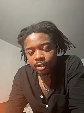 SluttyLyfe4L online show from April 5, 7:21 pm