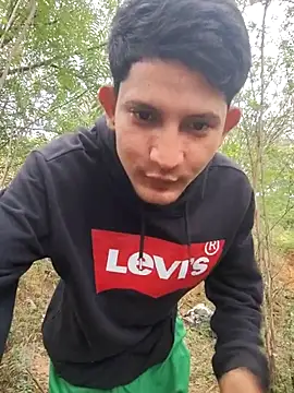 Valentinacuc online show from April 4, 12:02 pm