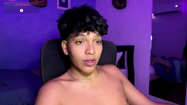 Xander bonnet1 online show from December 5, 2:24 pm