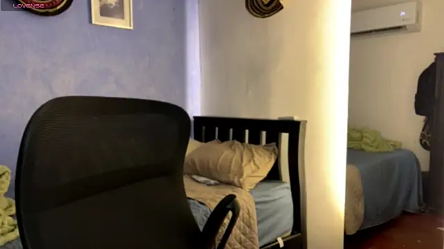 Xander bonnet1 online show from September 10, 11:53 am