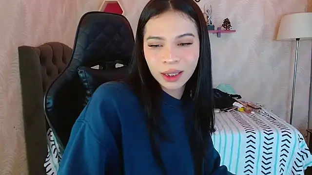 andy bell x online show from September 13, 6:25 am