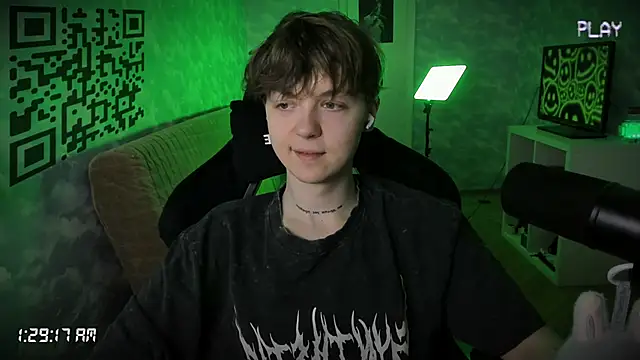 charonbaby1 online show from November 20, 10:30 pm