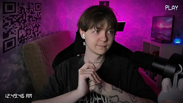 charonbaby1 online show from November 4, 9:49 pm