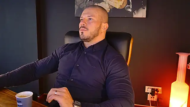 AngeloEric online show from October 27, 11:56 am