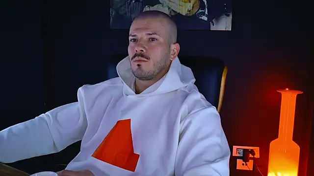 AngeloEric online show from January 12, 1:05 pm