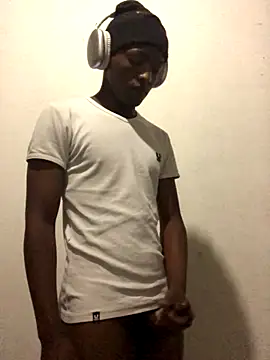 thekidrose online show from November 29, 7:54 am