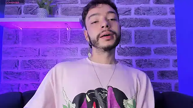 noah ricci online show from January 10, 12:20 pm