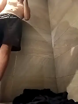 Duvan Martinez23 online show from March 31, 9:05 pm