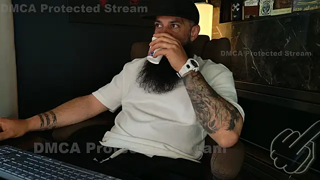 axxelrich  online show from April 20, 5:10 am