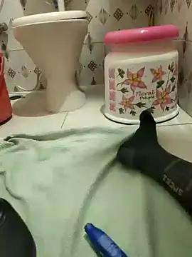 fuckingmahiesh online show from March 15, 6:10 pm