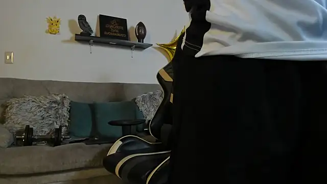 julian wallace online show from November 14, 7:59 pm