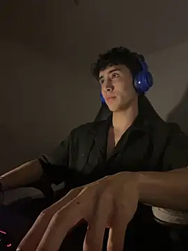 gojo satoru 18 online show from November 18, 4:05 am