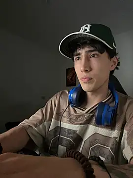 gojo satoru 18 online show from April 21, 4:18 am