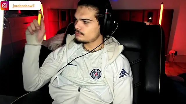 JordanShow online show from October 1, 2:32 pm