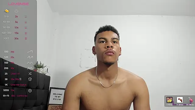 RoddyRich11 online show from March 5, 12:45 pm