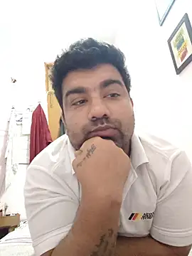 L9vefromAkhil online show from February 12, 6:36 pm