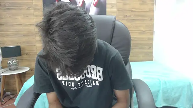 jhoellx online show from February 4, 12:33 pm