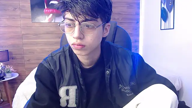 jhoellx online show from December 27, 12:23 pm