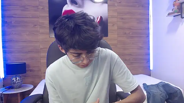 jhoellx online show from March 4, 12:33 pm