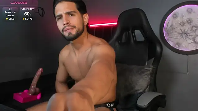 khriss brown online show from October 29, 9:51 pm