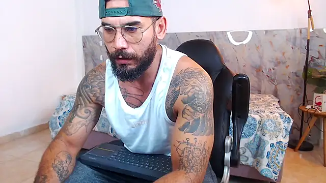 hanz col online show from November 29, 11:56 am