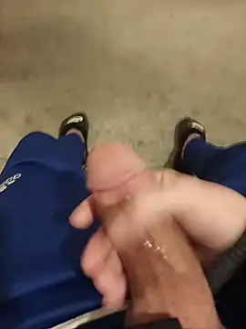 casper0303 online show from March 1, 11:15 pm