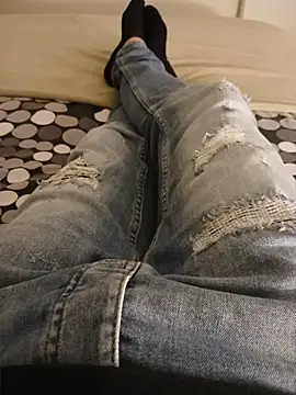 casper0303 online show from April 14, 1:11 pm