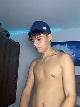  walker007 online show from March 19, 8:23 am