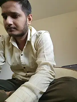 Jonrobinso online show from March 22, 7:47 am