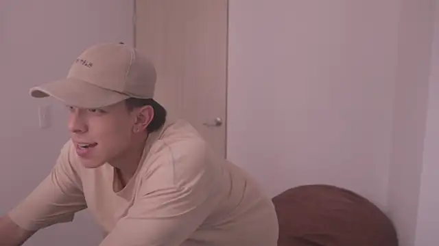 Tony Hoffa online show from March 1, 9:48 pm