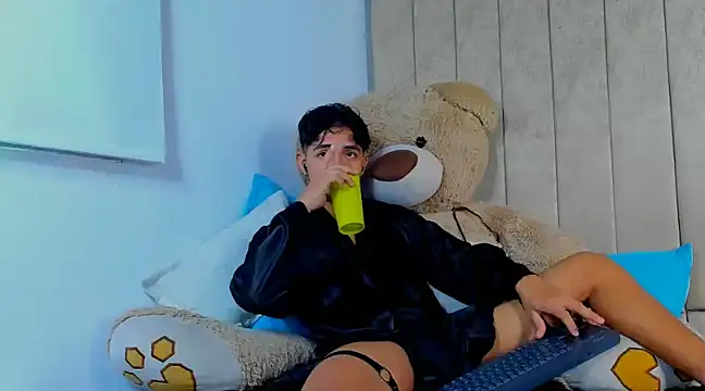 Muichiro tokito1 online show from March 23, 4:05 am