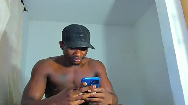 edwin mosquera1 online show from September 19, 10:42 pm