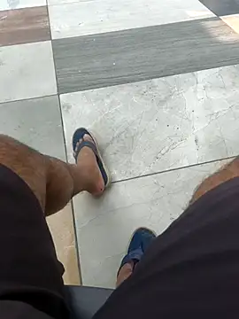 Gururonny07 online show from November 5, 6:48 am