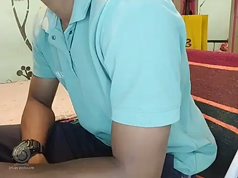 Snapshot of vicky0805 chatting on February 16, 4:53 am vicky0805 online show from February 16, 4:53 am