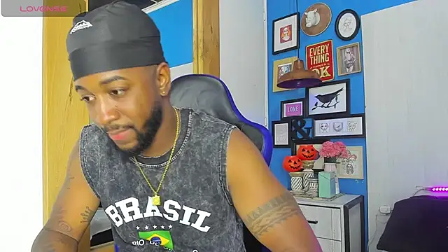 Drake Nassir4 online show from October 31, 9:51 pm