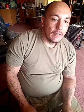 wilsons12 online show from March 31, 10:11 pm