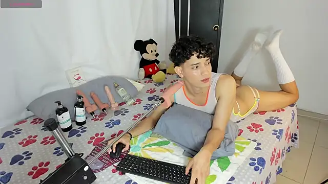 Benjamin Buster online show from February 16, 4:53 am